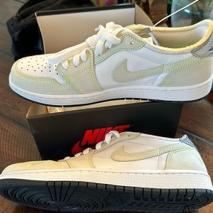 Air Jordan 1 size 9.5 men’s